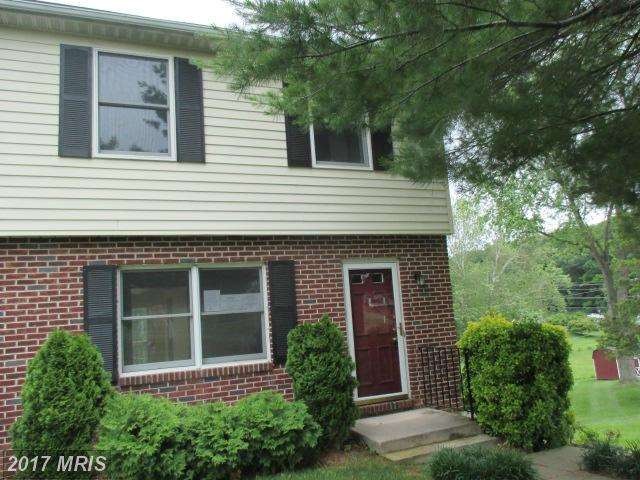 1032 Circle Dr, Sykesville, MD 21784 - photo 1