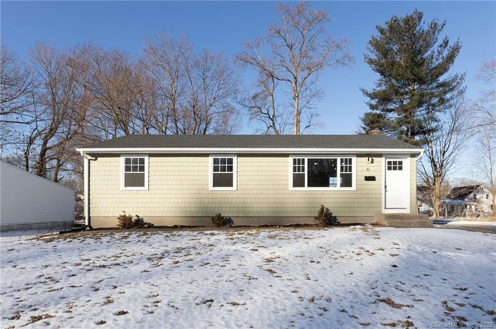 10 Quaker Ln, Enfield, CT 06082 - photo 1