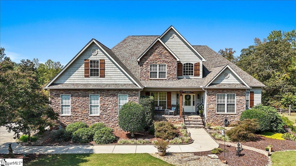 135 Sam Langley Rd, Travelers Rest, SC 29690 - photo 1