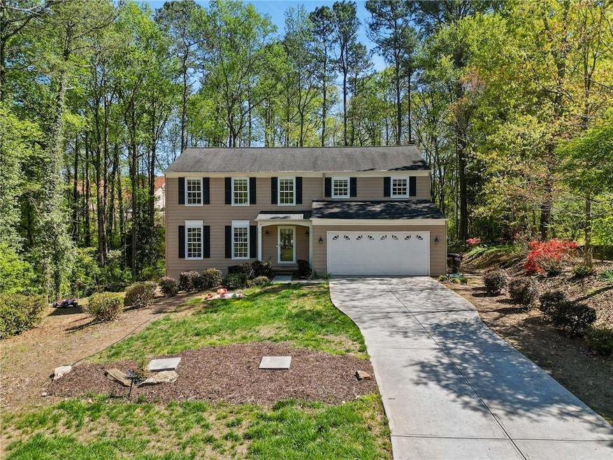 2081 Bishop Creek Dr, Marietta, GA 30062 - photo 1