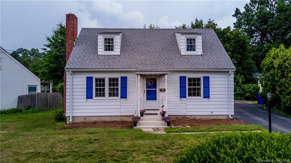 10 Cassilis Rd, West Hartford, CT 06107 - photo 1