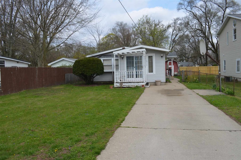 1916 Kulp Ave, Elkhart, IN 46517 - photo 1