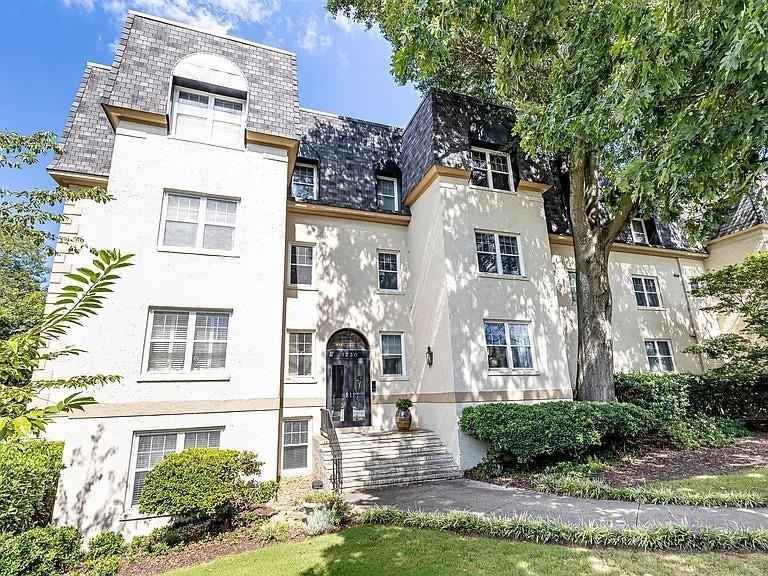 Sold $250,000 • Co-Listing Agent