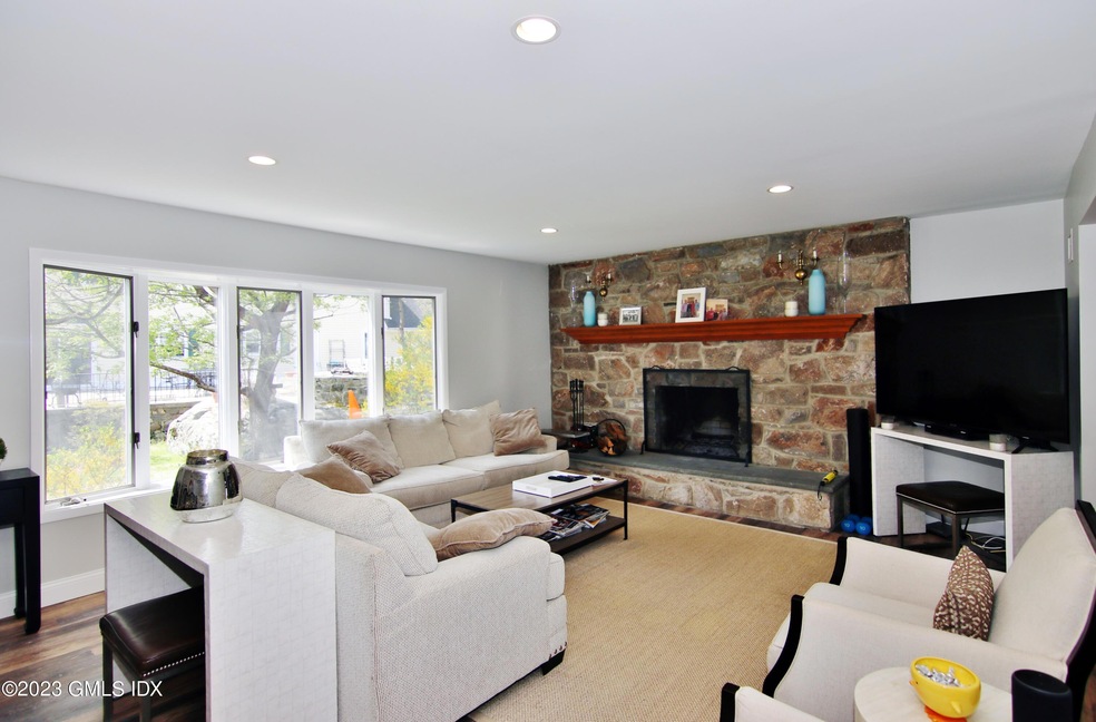 3 Deluca Dr, Cos Cob, CT 06807 - photo 1