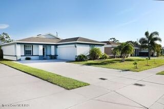 813 Temple St, Cocoa, FL 32922 - photo 1