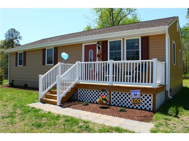 Enjoy greeting friends and family on your large fr