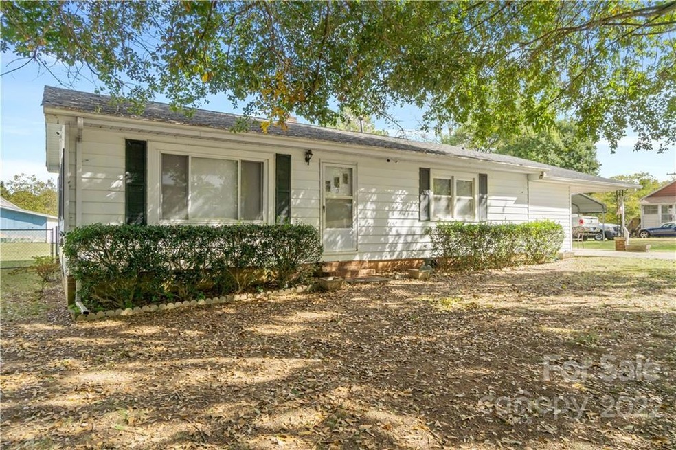 906 Borders Rd, Shelby, NC 28150 - photo 1