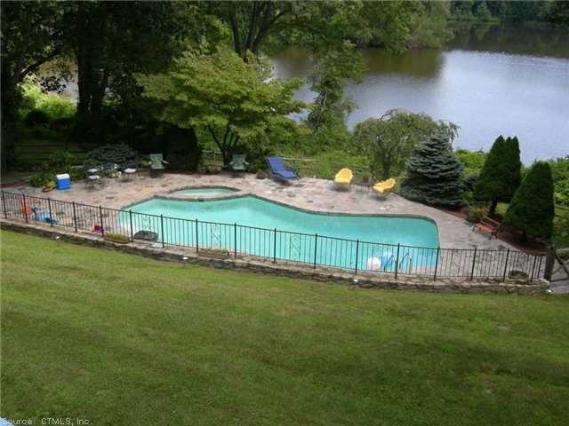 Pool.
