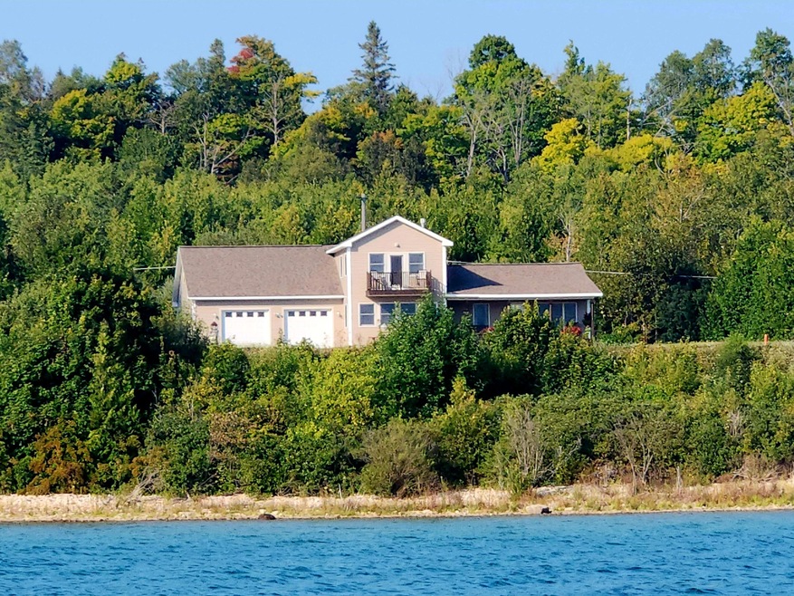 1208 W Pte La Barbe Road, St. Ignace, MI