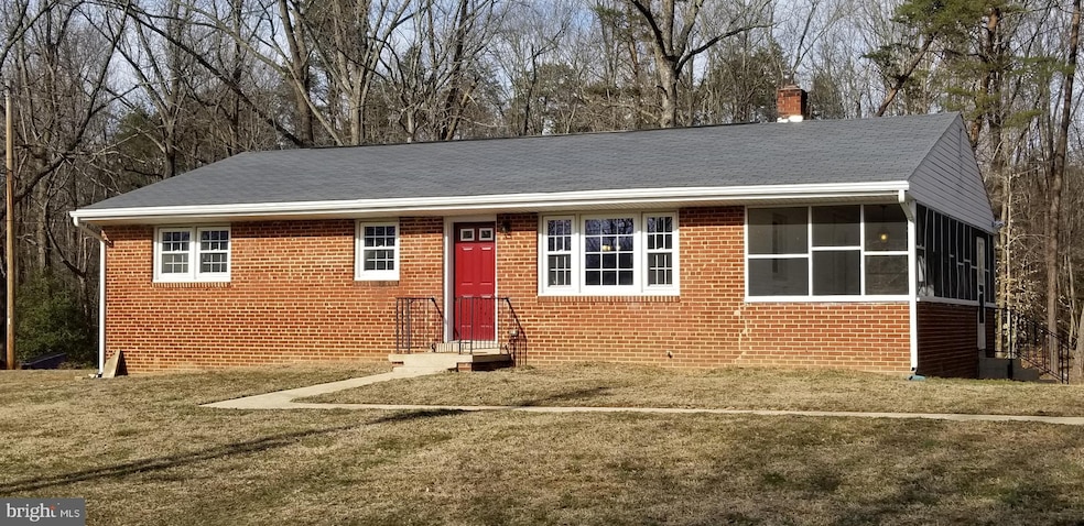 5324 Smith Dr, Indian Head, MD 20640 - photo 1