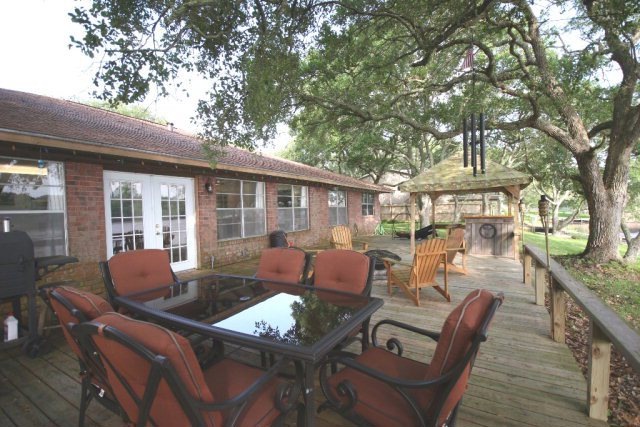 6117 Lazy Ln, Brazoria, TX 77422 - photo 1