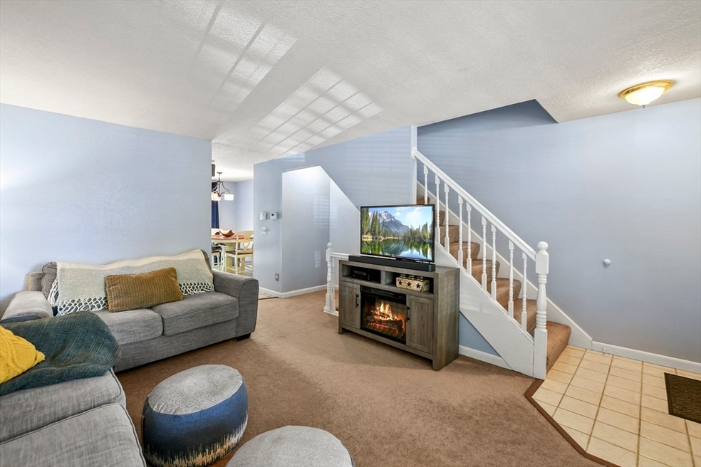 5 Corey Colonial, Agawam, MA 01001 - photo 1