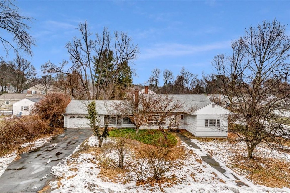 76 E Stark St, Nashua, NH 03064 - photo 1