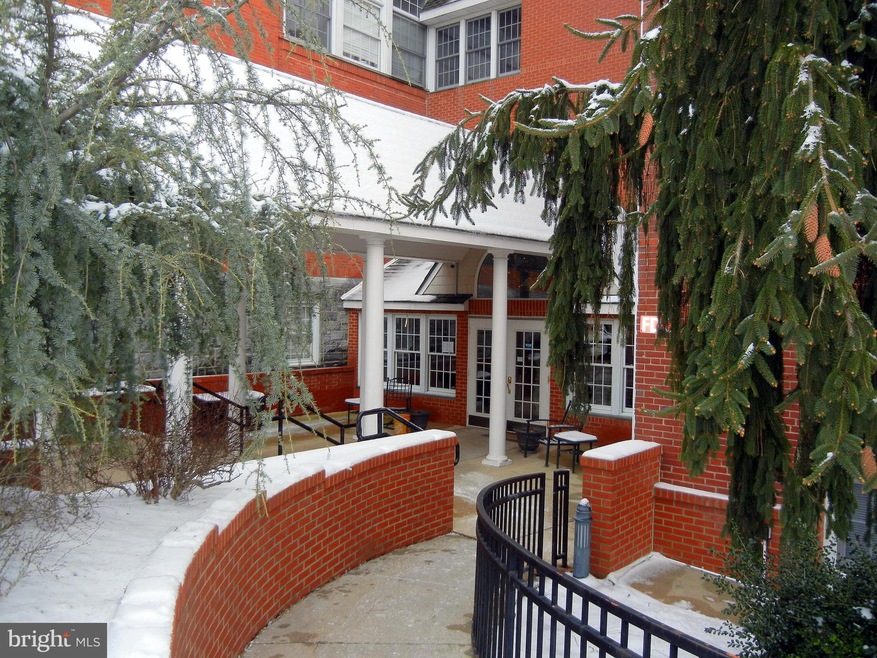 100 Aura Rd unit 105, Clayton, NJ 08312 - photo 1