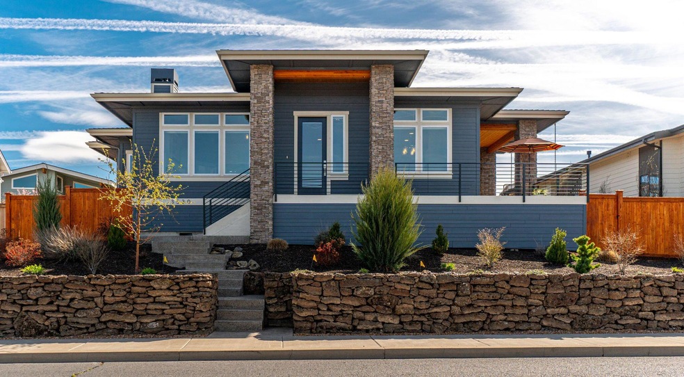 3530 SW 45th St, Redmond, OR 97756 - photo 1