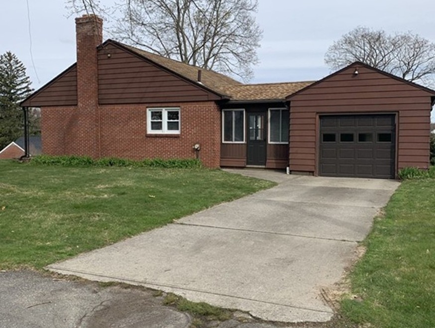 115 Laconia St, Ludlow, MA 01056 - photo 1