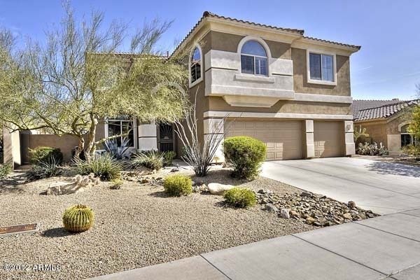 Front View w/3 Car Garage