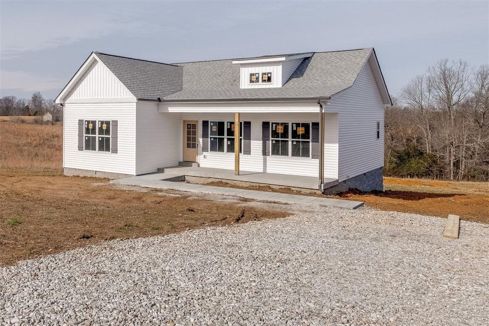 1706 2nd Ave, Manchester, TN 37355 - photo 1