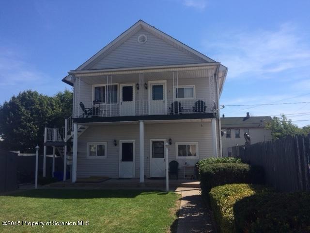 906 Capouse Ave, Scranton, PA 18509 - photo 1
