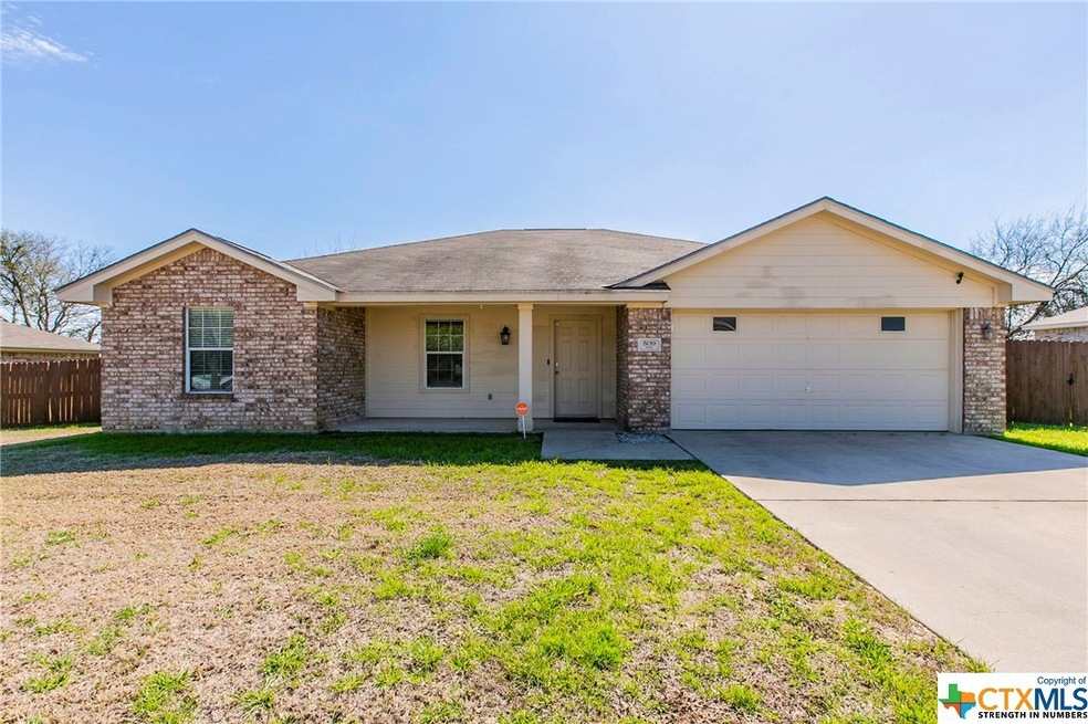 509 Shelly Dr, Troy, TX 76579 - photo 1