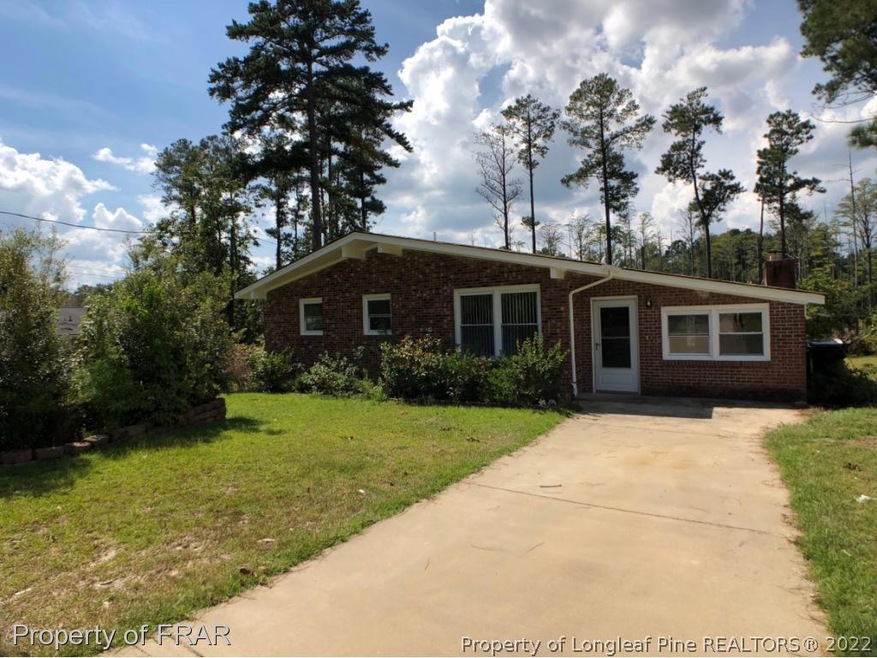 257 Brewster Dr, Fayetteville, NC 28303 - photo 1