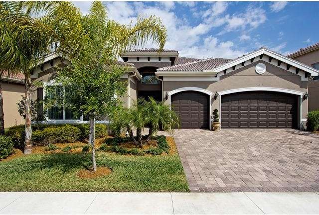 6571 Monterey Point, Naples, FL 34105 - photo 1