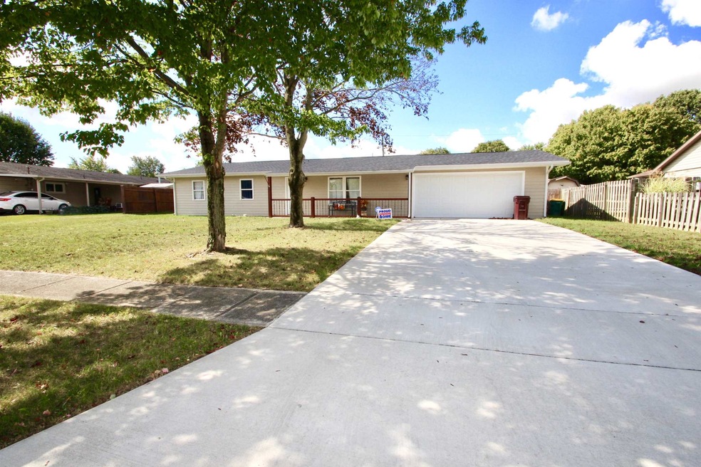 423 S Harvey Dr, Greentown, IN 46936 - photo 1