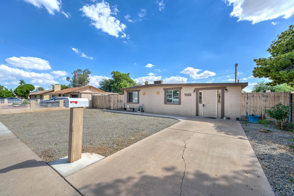 7113 E Azalea Cir-1