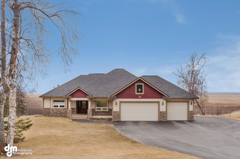 3420 W Secluded Meadows Loop-large-015-F