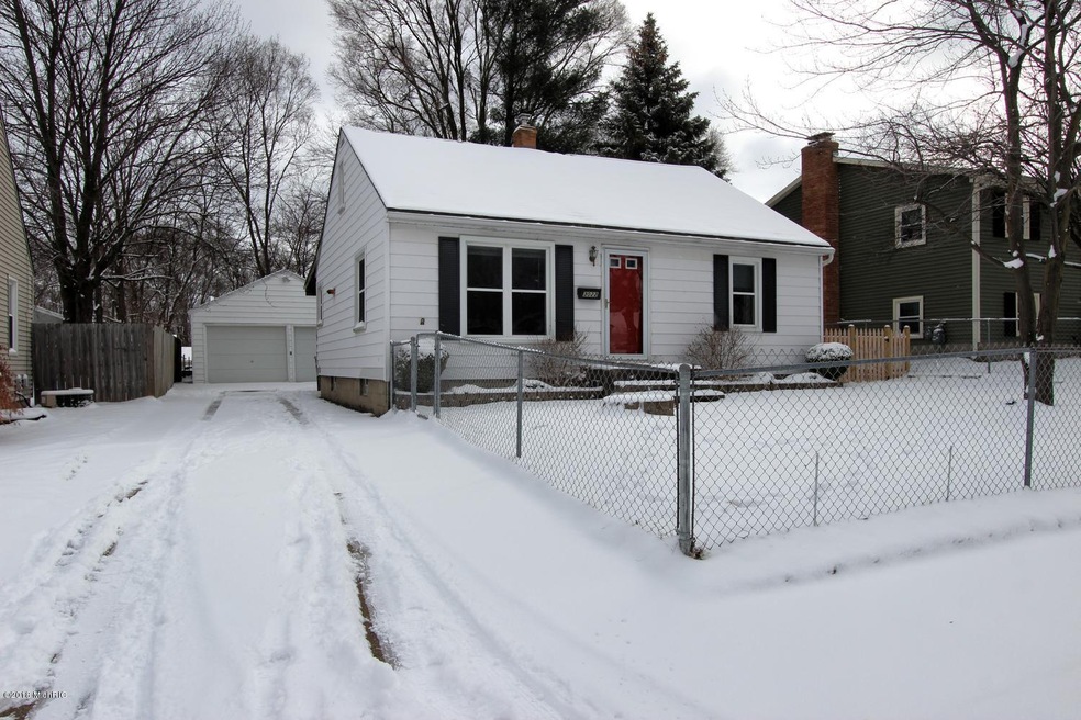 3022 Peckheath Rd SW Wyoming-large-002-1