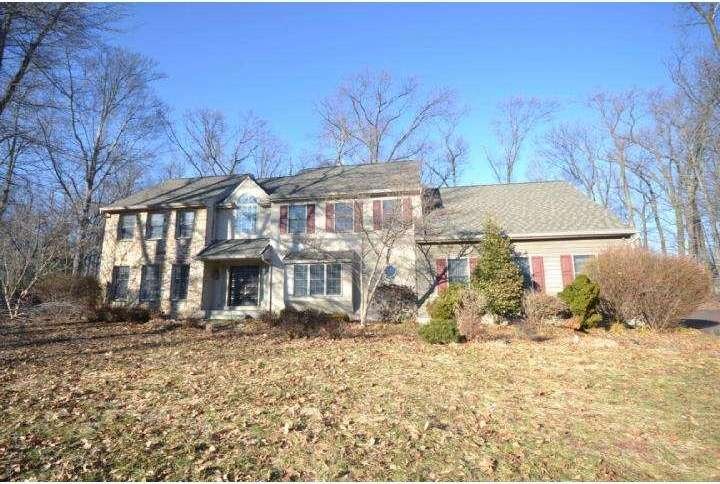 157 Barton Dr, Spring City, PA 19475 - photo 1