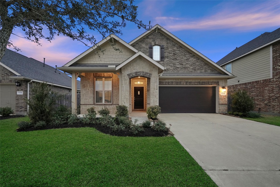 31202 Gulf Cypress Ln, Hockley, TX 77447 - photo 1