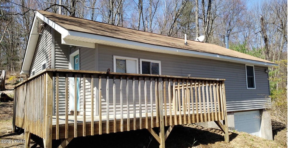 977 Milford Rd, Dingmans Ferry, PA 18328 - photo 1