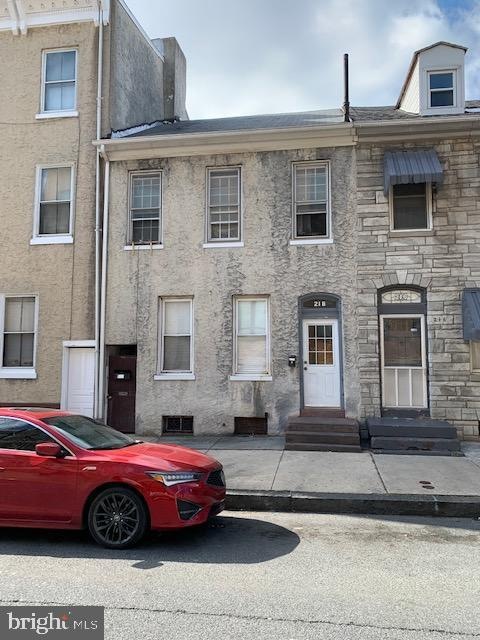 218 S 3rd St, Reading, PA 19602 - photo 1