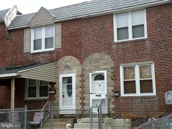 488 Westmont Dr, Darby, PA 19023 - photo 1