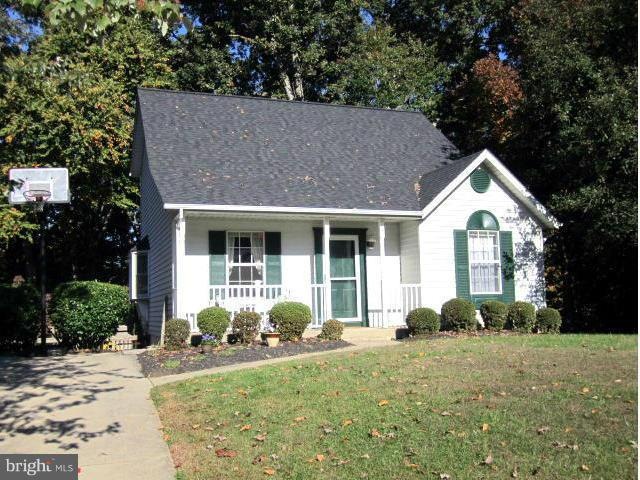 6842 Littlewood Ct, Sykesville, MD 21784 - photo 1