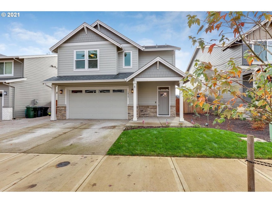 1015 NE 18th Ave, Canby, OR 97013 - photo 1