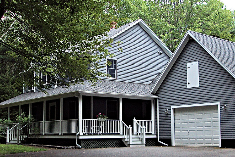 Sold $890,000