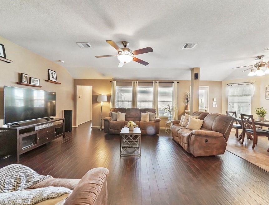 22058 Rustic Canyon Ln, Richmond, TX 77469 - photo 1