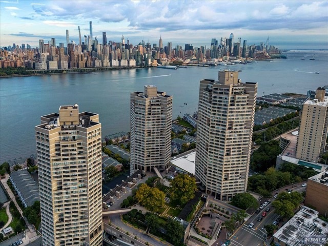 Sold $299,000 • Co-Listing Agent