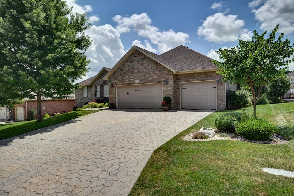 846 E Country Ridge St, Nixa, MO 65714 - photo 1