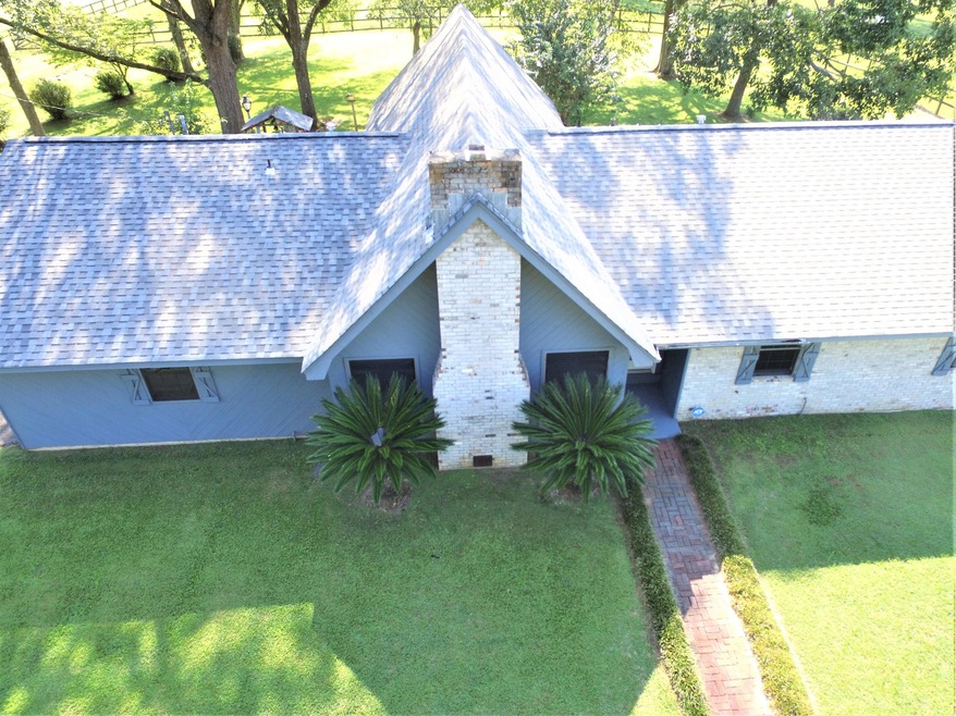 15 Big View Rd, Laurel, MS 39443 - photo 1