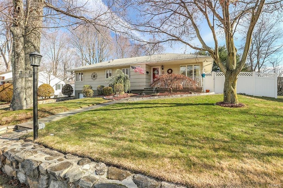 16 Tamarack Dr, Cortlandt Manor, NY 10567 - photo 1