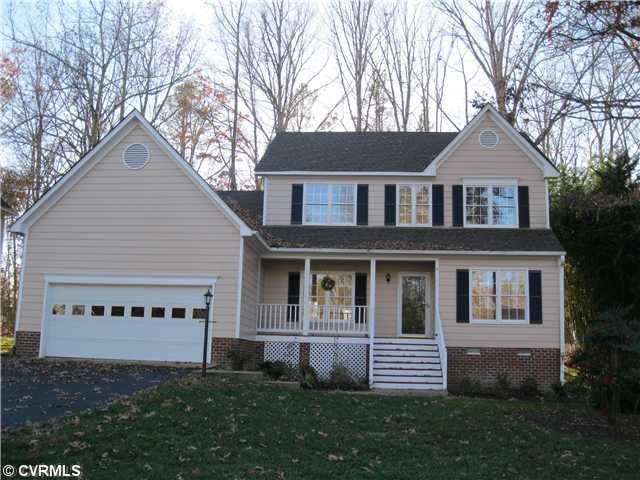 Exterior Front - Relax on the Front Porch