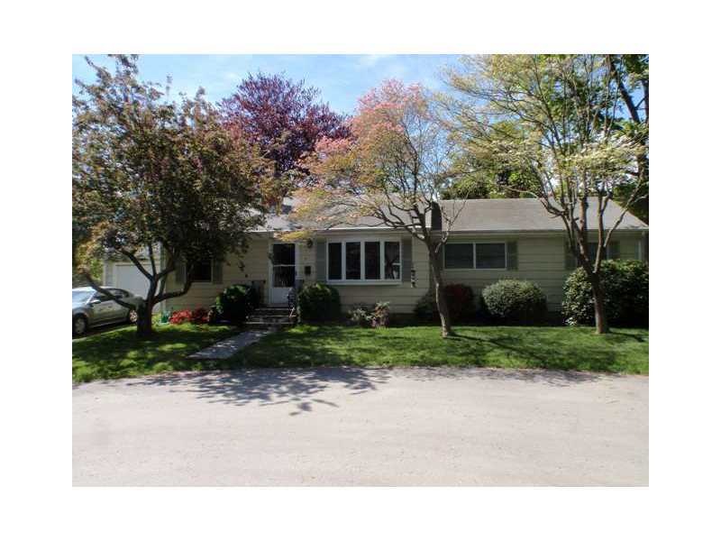 8 Restmere Terrace, Middletown, RI 02842 - photo 1