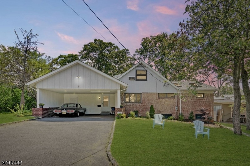 5 Crestview Dr, West Orange, NJ 07052 - photo 1