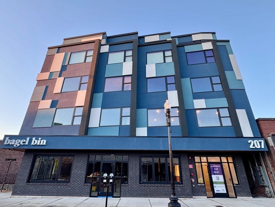 207 Shirley Ave unit 508, Revere, MA 02151 - photo 1