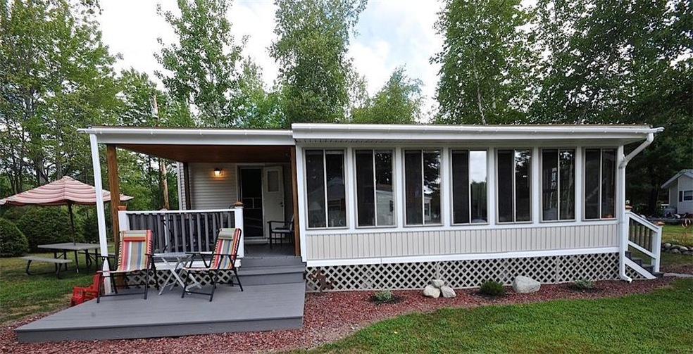 Welcome to 43 Tommahawk Trail,...