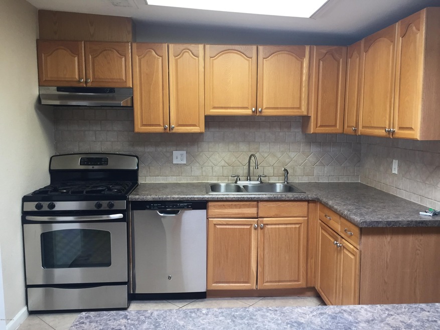 8108 E Nicaragua Dr, Tucson, AZ 85730 - photo 1