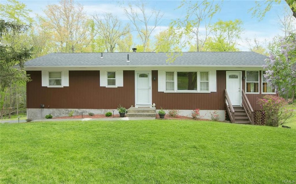 10 Ruby Ln, Goshen, NY 10924 - photo 1